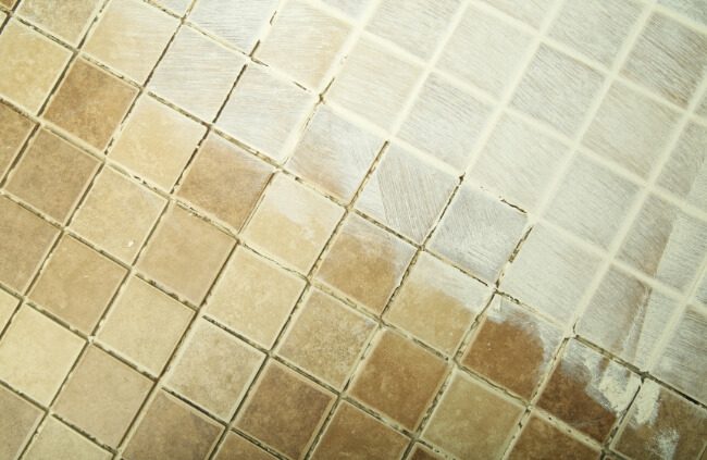 How to clean grout in tiles